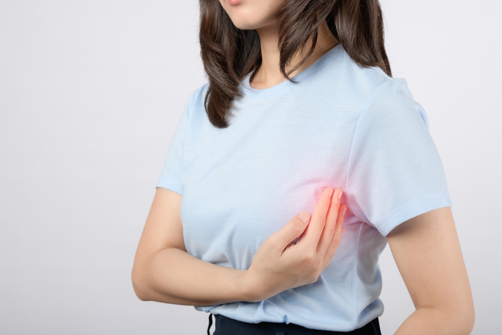 ما أعراض سرطان الثدي المبكرة